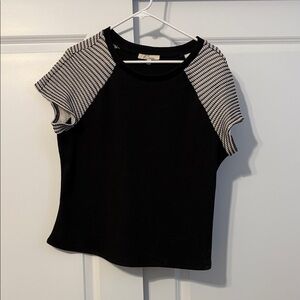Chic Black and White Short Sleeve Top